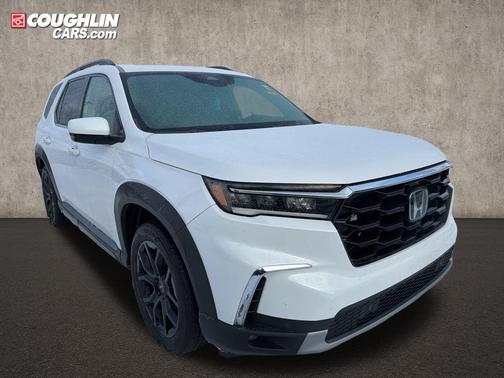 2024 Honda Pilot Touring 8-Passenger