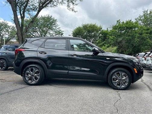 2025 Kia Seltos LX