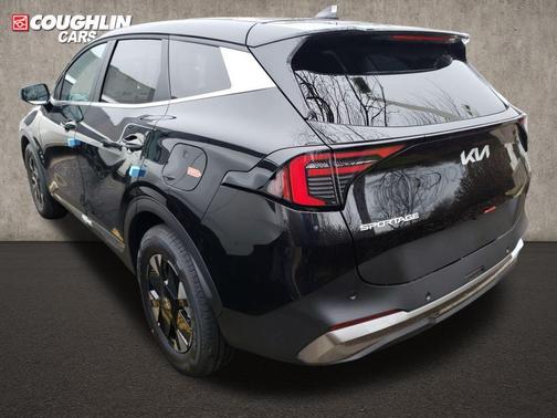 Fusion Black 2026 Kia Sportage Hybrid LX