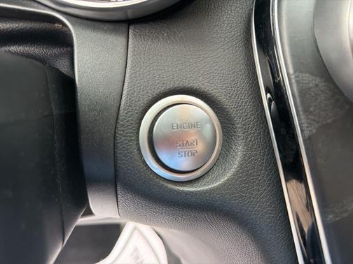 2018 Mercedes-Benz GLC 300 4MATIC