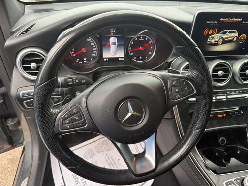 2018 Mercedes-Benz GLC 300 4MATIC