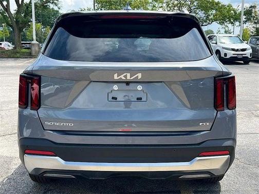 2025 Kia Sorento S