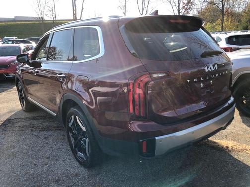 2023 Kia Telluride S