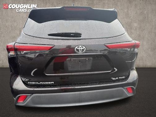 Opulent Amber 2020 Toyota Highlander XLE