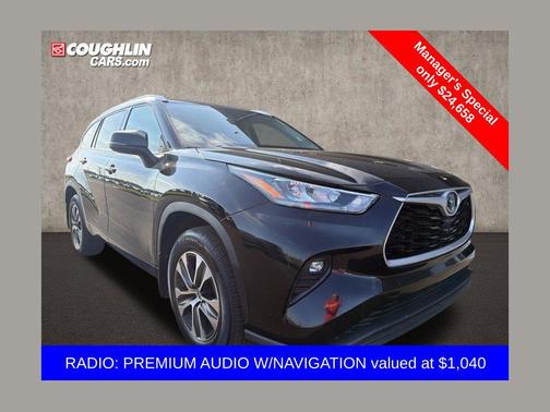Opulent Amber 2020 Toyota Highlander XLE