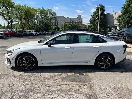 2025 Kia K5 GT-Line
