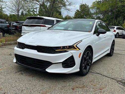 2023 Kia K5 GT-Line