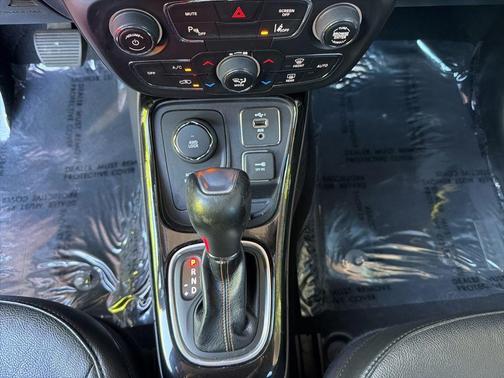 White Clearcoat 2021 Jeep Compass Limited