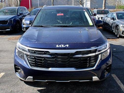 2025 Kia Seltos EX