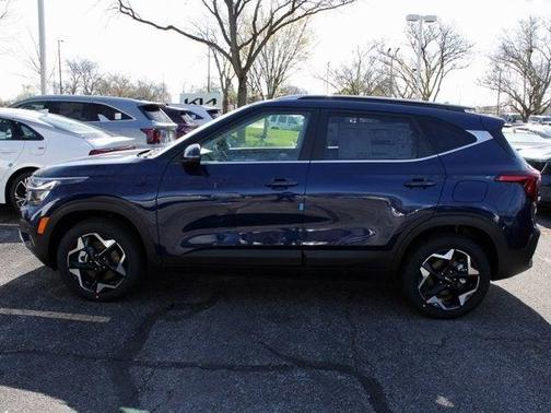 2025 Kia Seltos EX