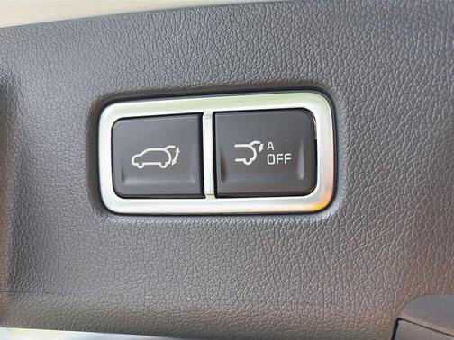 Ivory Silver 2026 Kia Sorento EX