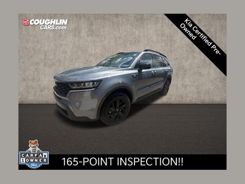 Everlasting Silver 2023 Kia Sorento S