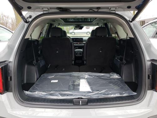 Wolf Gray 2026 Kia Sorento EX