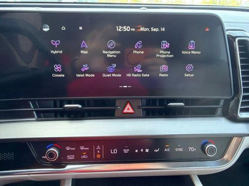 Vesta Blue 2023 Kia Sportage Hybrid EX