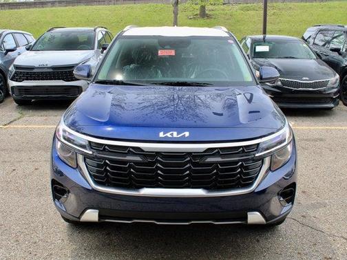 2025 Kia Seltos EX