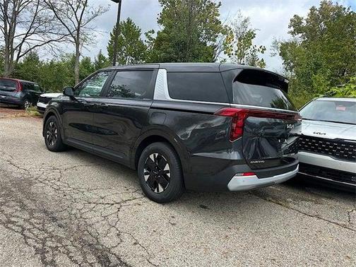 2025 Kia Carnival Hybrid LXS