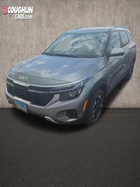 Steel Gray 2024 Kia Seltos EX