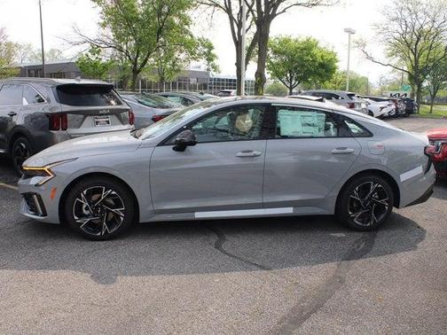 2025 Kia K5 GT-Line