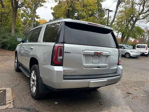 2020 GMC Yukon SLT