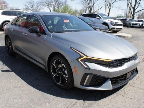 2025 Kia K5 GT-Line