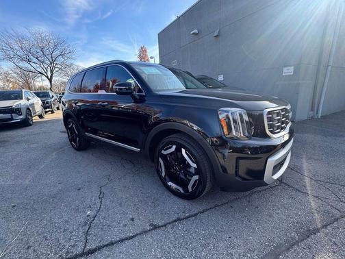 2024 Kia Telluride S