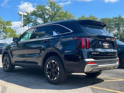 2025 Kia Sorento S