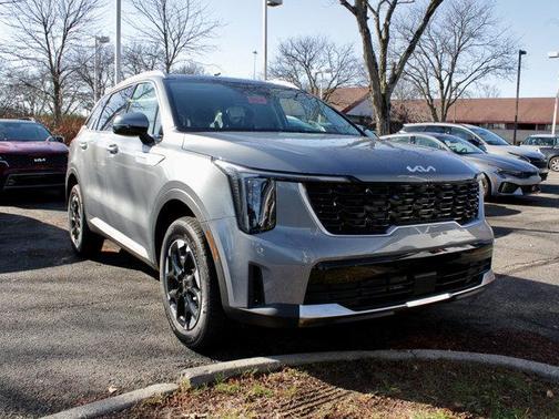 2025 Kia Sorento S