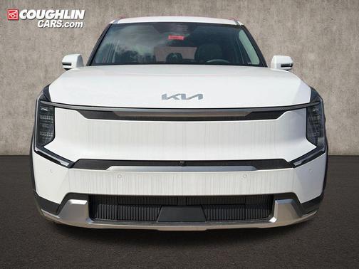 Glacial White Pearl 2026 Kia EV9 Wind