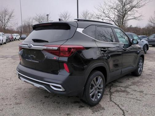 2021 Kia Seltos S