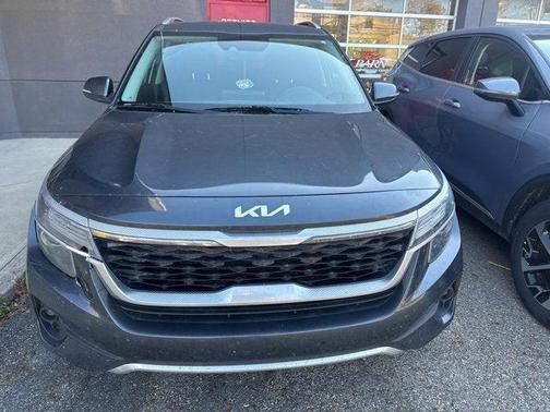 2022 Kia Seltos EX