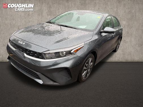 Gravity Gray 2024 Kia Forte LXS