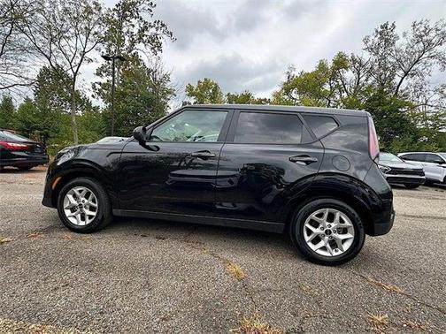 2023 Kia Soul LX