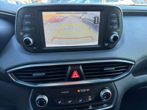 2019 Hyundai SANTA FE SE 2.4