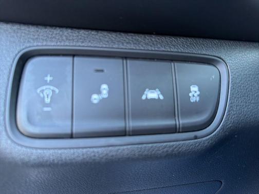 2019 Hyundai SANTA FE SE 2.4