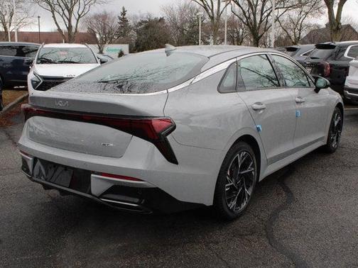2025 Kia K5 GT-Line