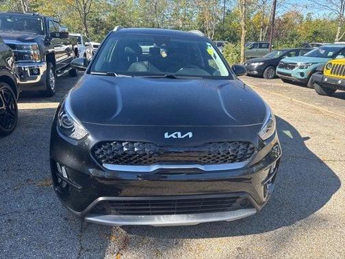 2022 Kia Niro LXS