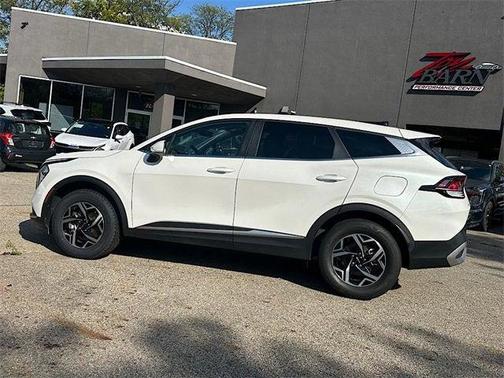 2023 Kia Sportage LX