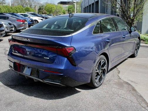 2025 Kia K5 GT-Line