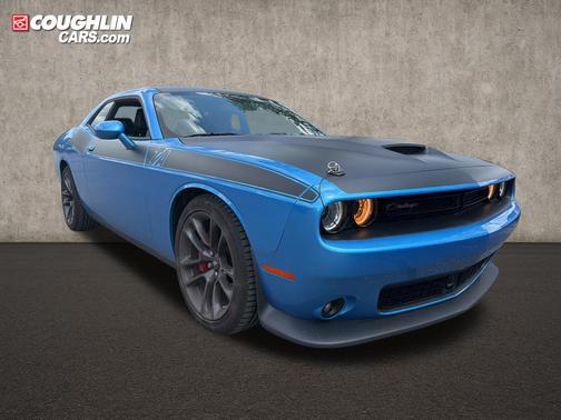 B5 Blue Pearlcoat 2023 Dodge Challenger R/T