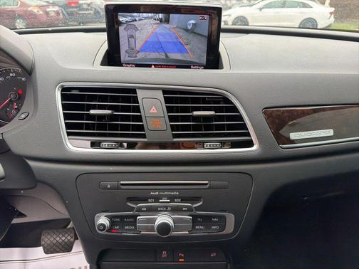 2016 Audi Q3 2.0T Premium Plus