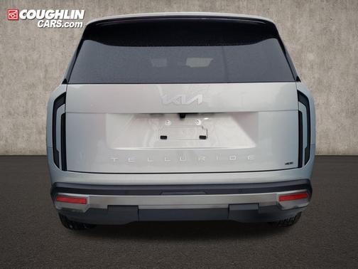 Ivory Silver 2027 Kia Telluride S