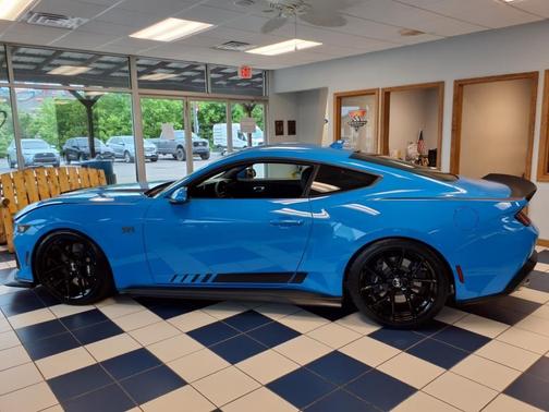 2025 Ford Mustang GT