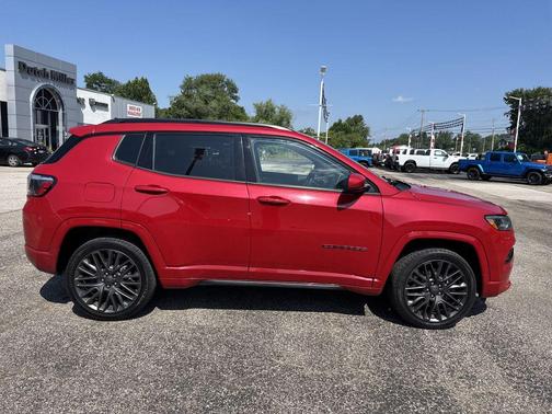 2023 Jeep Compass (RED) Edition