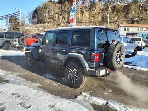 2025 Jeep Wrangler Sahara