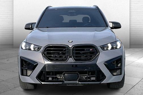 Mineral White Metallic 2024 BMW X5 M Competition