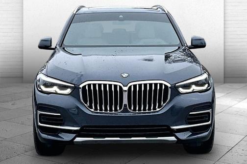 Metallic 2022 BMW X5 xDrive40i