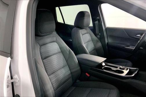 Summit White 2026 Chevrolet Equinox LT