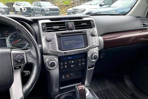 Blizzard Pearl 2015 Toyota 4Runner SR5