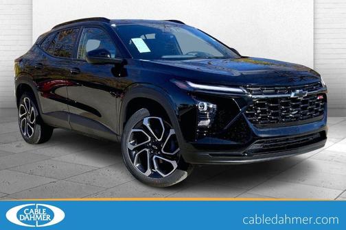Mosaic Black Metallic 2026 Chevrolet Trax 2RS