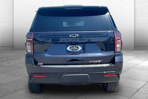 Dark Ash Metallic 2023 Chevrolet Suburban RST